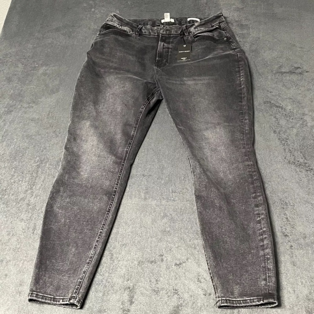 Forever 21 Plus Size Jeans Womens 18 Black Curved Skinny Stretch Denim Mid Rise